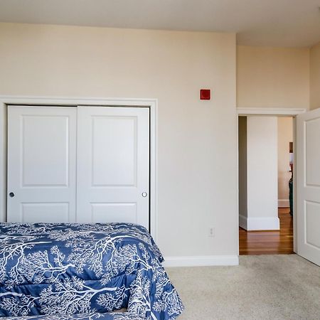 Chase Penthouse At 39 West Baltimore Inner Harbor Convention Center Free Indoor Parking One And Two Bedrooms ภายนอก รูปภาพ