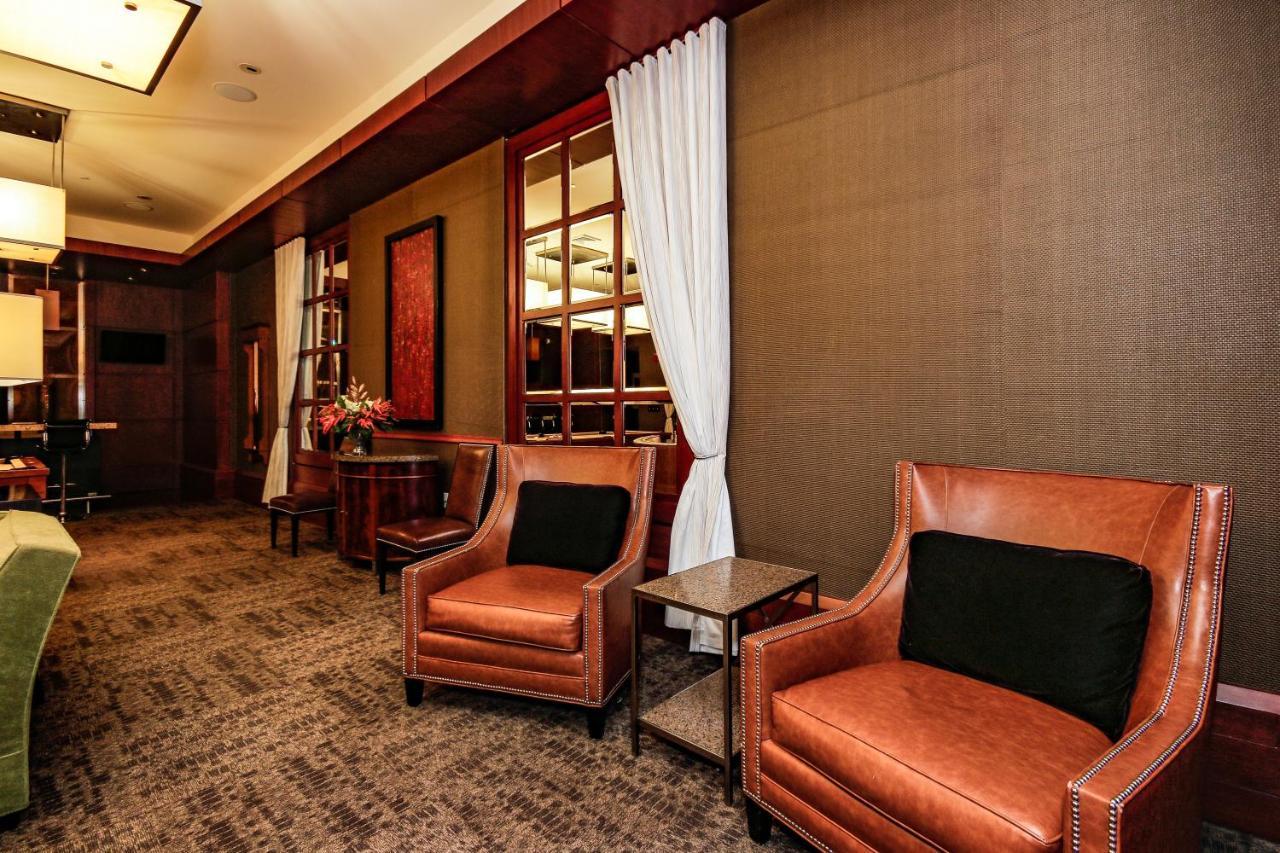 Chase Penthouse At 39 West Baltimore Inner Harbor Convention Center Free Indoor Parking One And Two Bedrooms ภายนอก รูปภาพ
