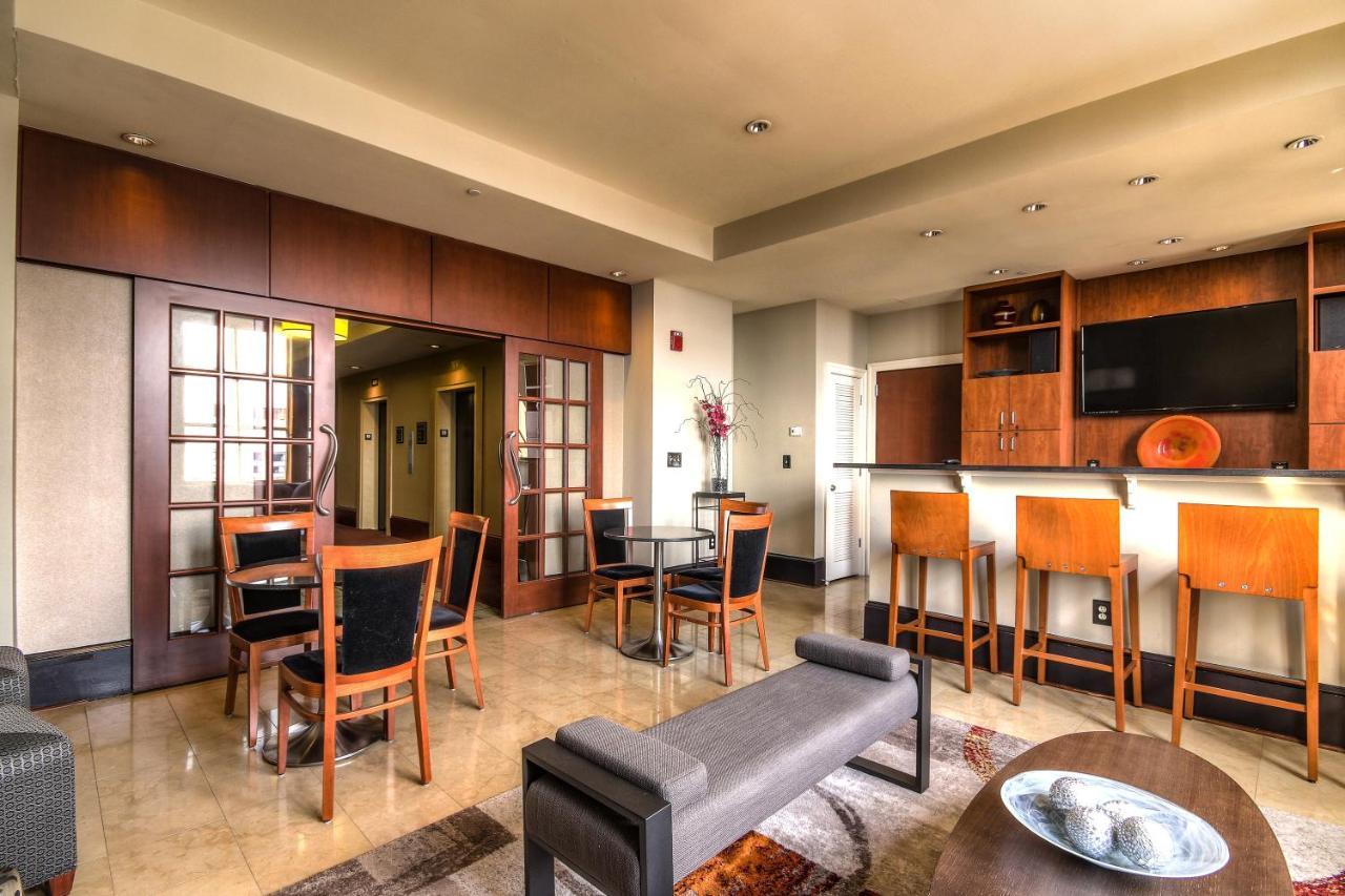 Chase Penthouse At 39 West Baltimore Inner Harbor Convention Center Free Indoor Parking One And Two Bedrooms ภายนอก รูปภาพ