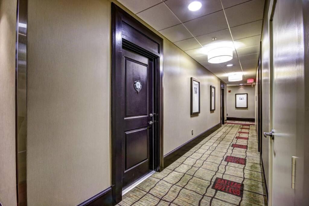Chase Penthouse At 39 West Baltimore Inner Harbor Convention Center Free Indoor Parking One And Two Bedrooms ภายนอก รูปภาพ