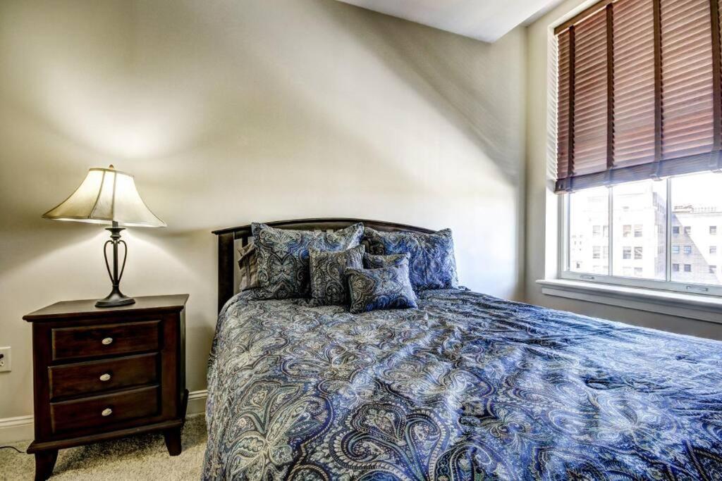 Chase Penthouse At 39 West Baltimore Inner Harbor Convention Center Free Indoor Parking One And Two Bedrooms ภายนอก รูปภาพ
