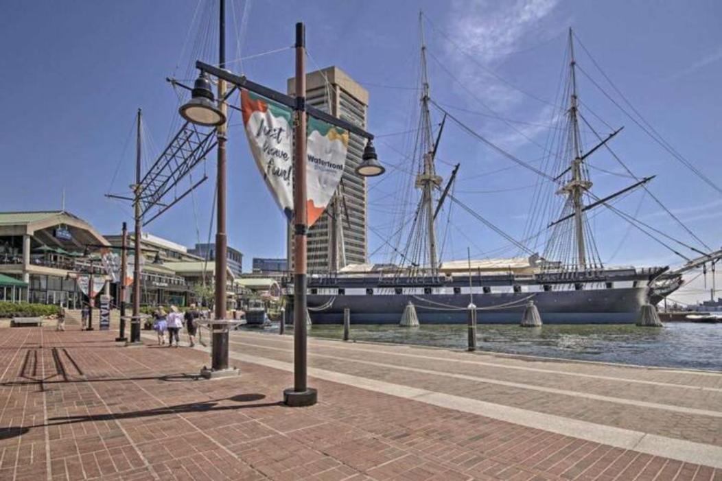 Chase Penthouse At 39 West Baltimore Inner Harbor Convention Center Free Indoor Parking One And Two Bedrooms ภายนอก รูปภาพ
